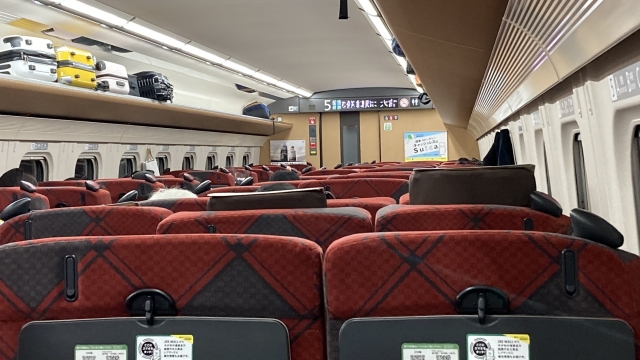新幹線自由席座れない！